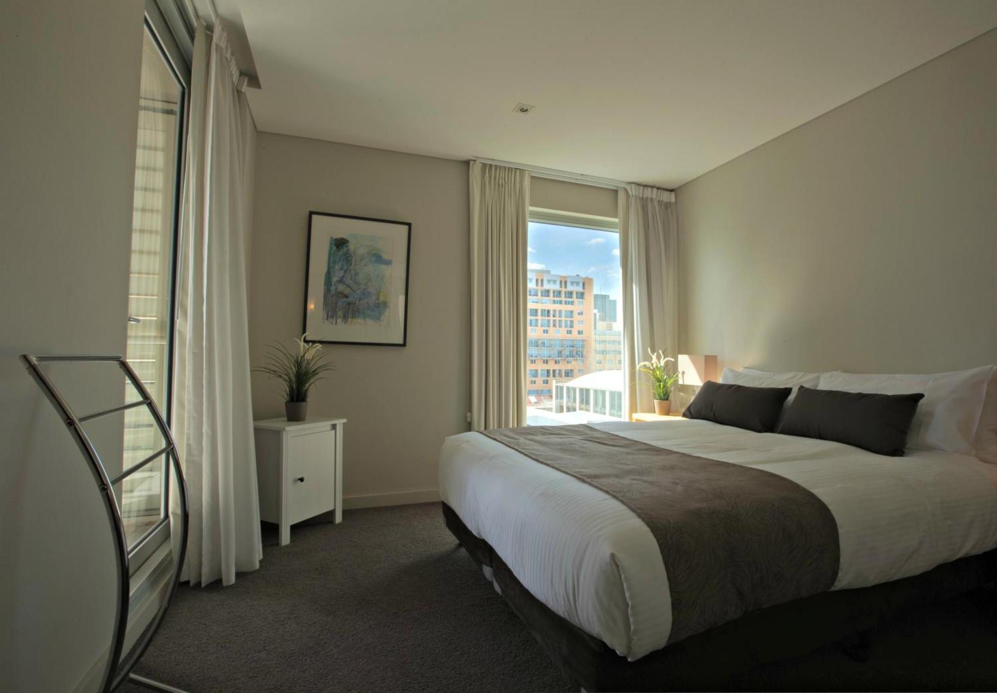 Adelaide Dress Circle Apartments - North Terrace Ngoại thất bức ảnh
