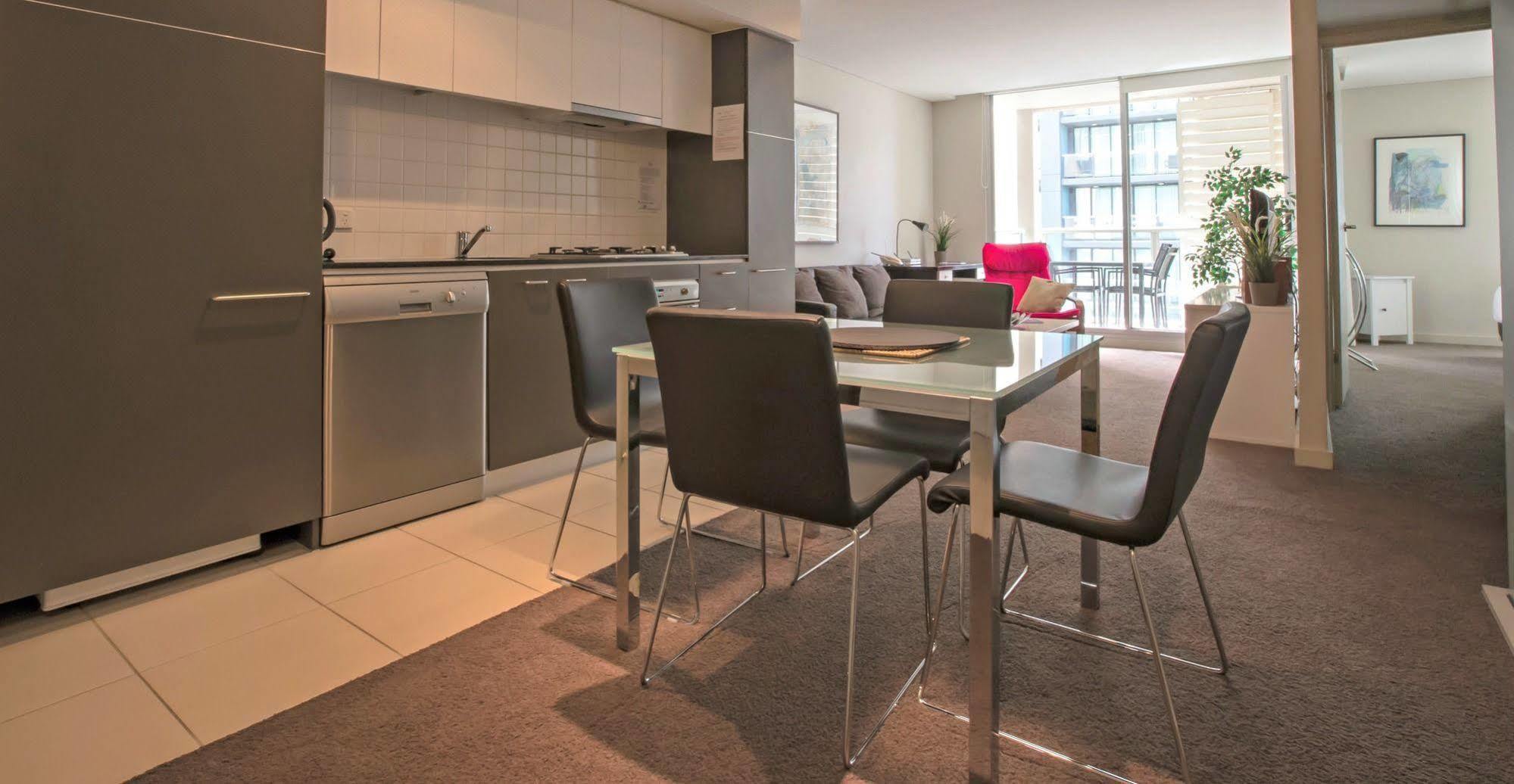 Adelaide Dress Circle Apartments - North Terrace Ngoại thất bức ảnh